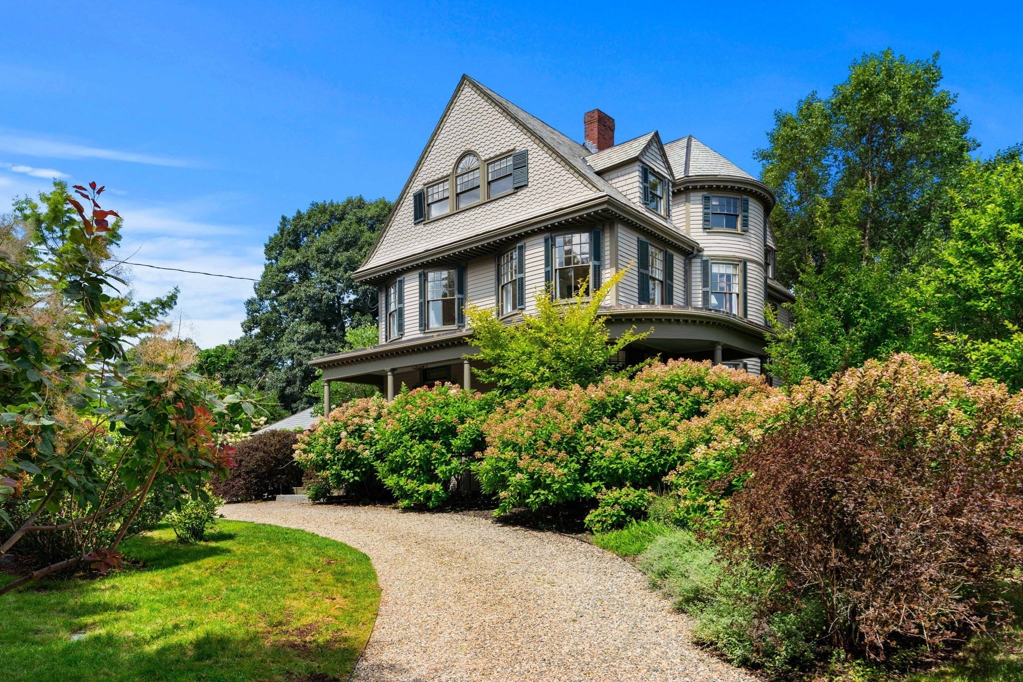 18 Felt St, Salem, MA 01970