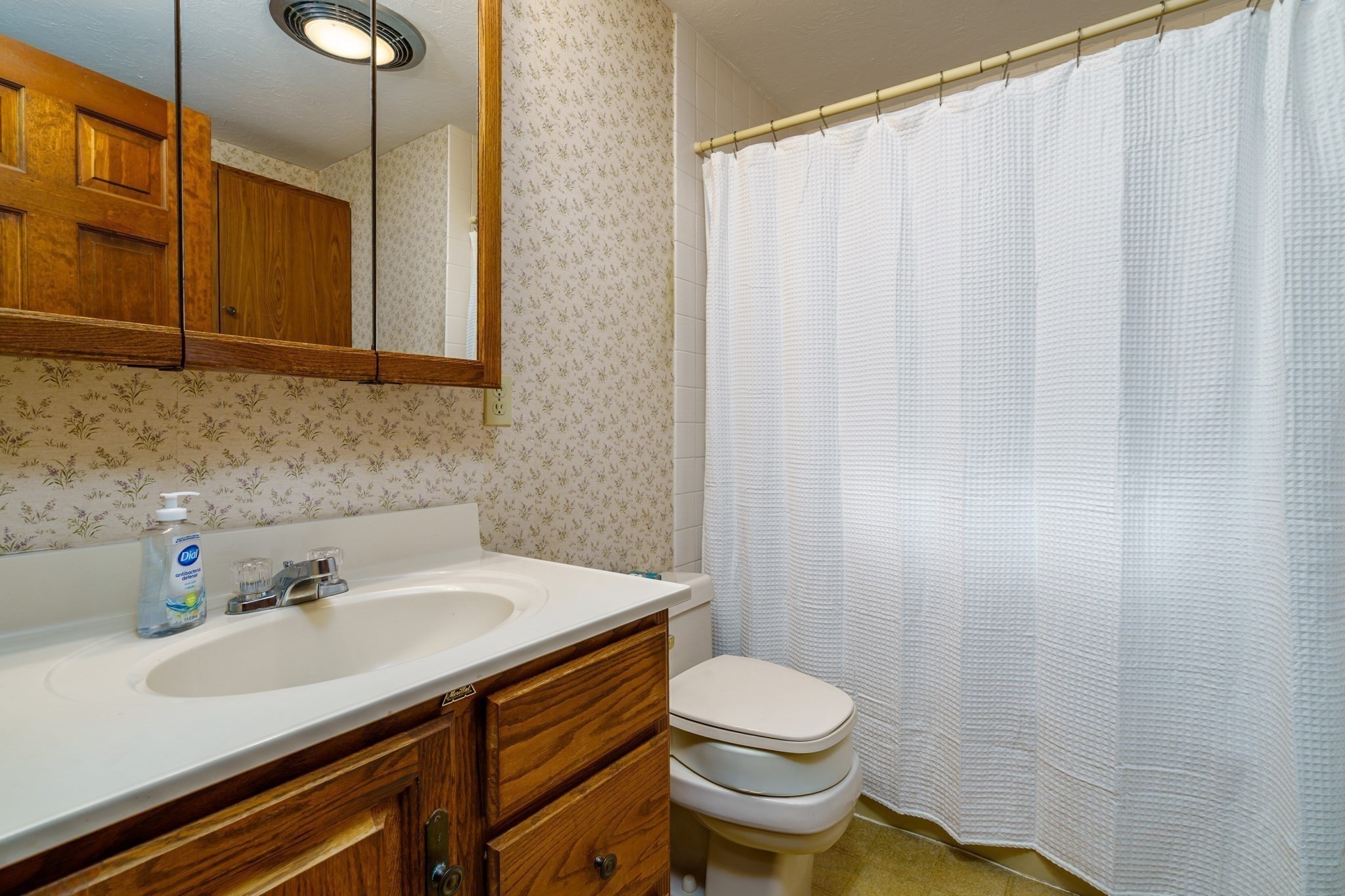 123 Saunders Street, Gardner, MA 01440 - Image 24