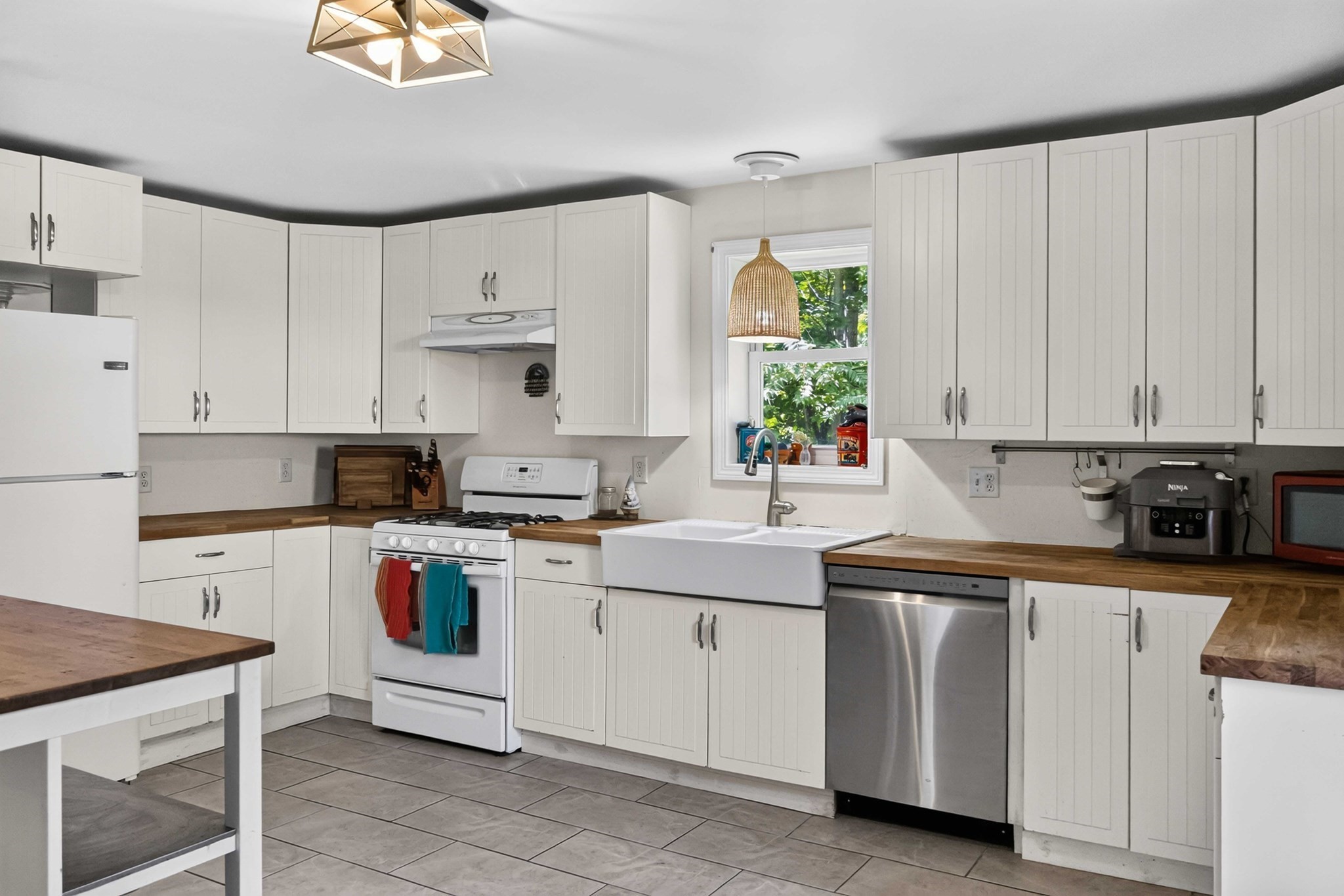 6 Carter Pl, Woburn, MA 01801 - Image 14