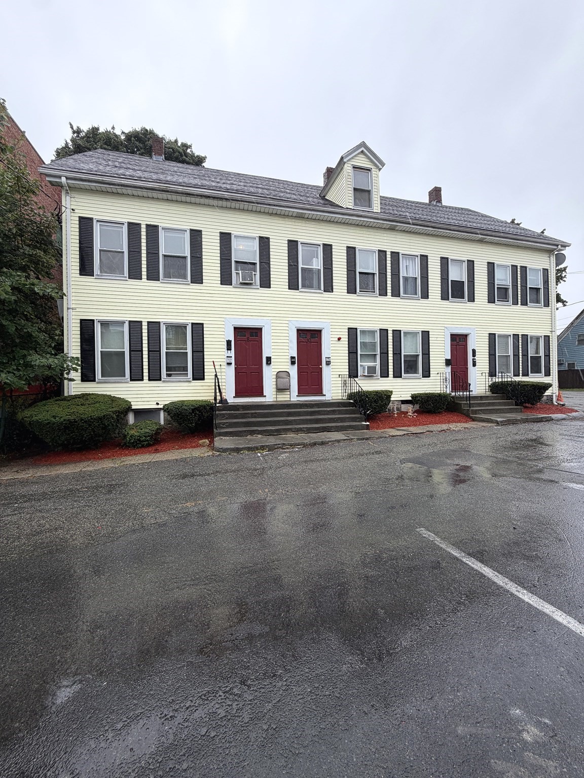 8 Exchange Ct, Waltham, MA 02451