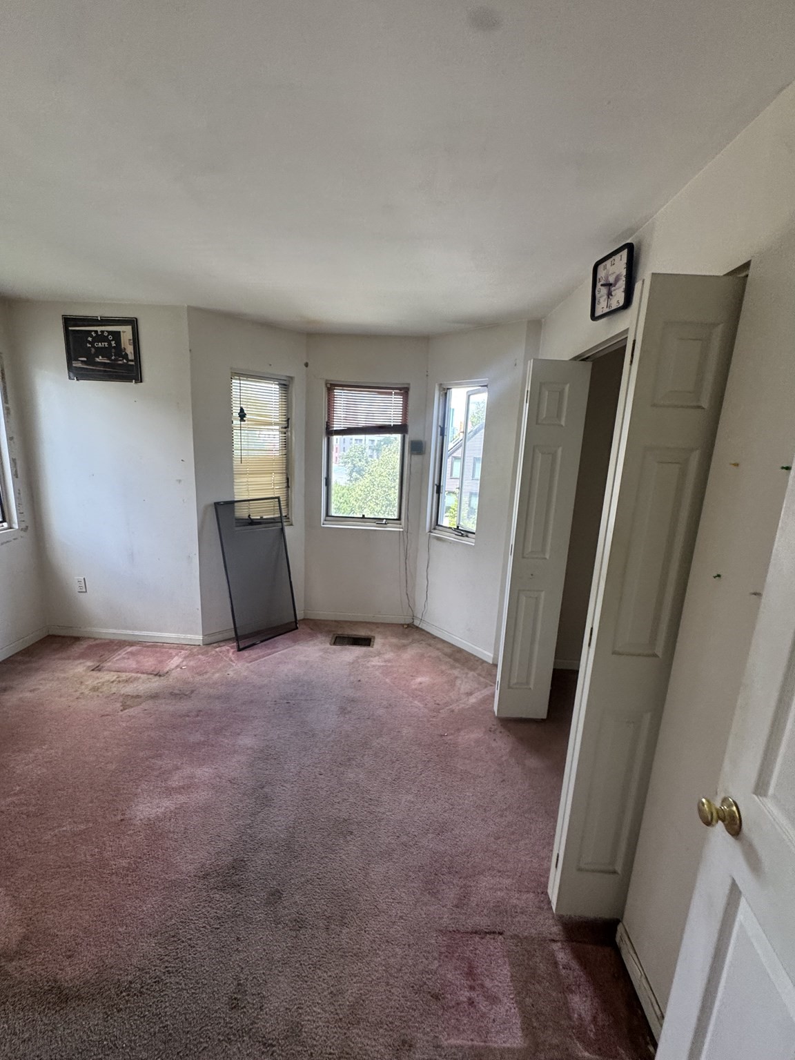 70 Saint James Unit 302, Roxbury, Boston, MA 02119