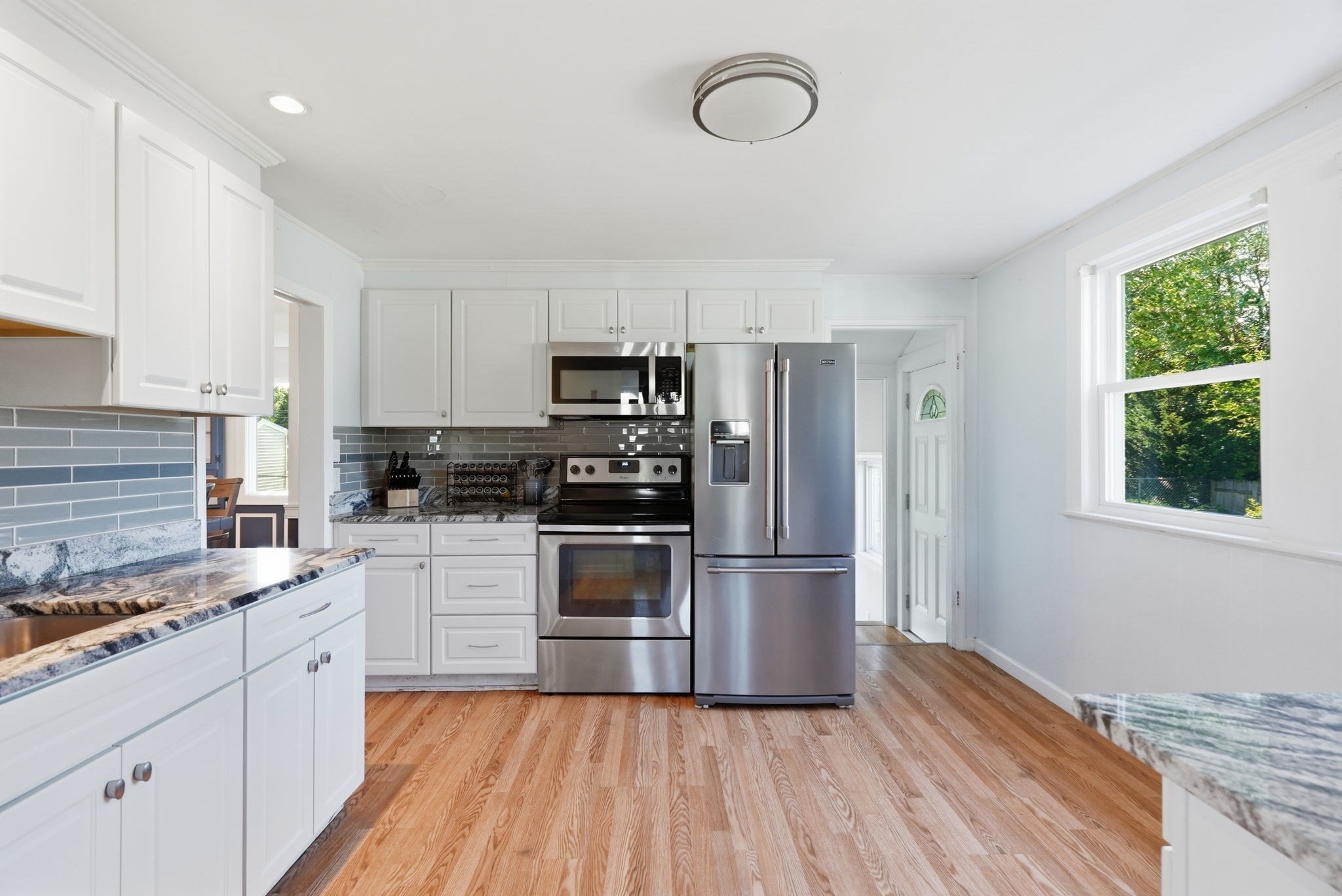 16 Robert Ave, Woburn, MA 01801 - Image 11