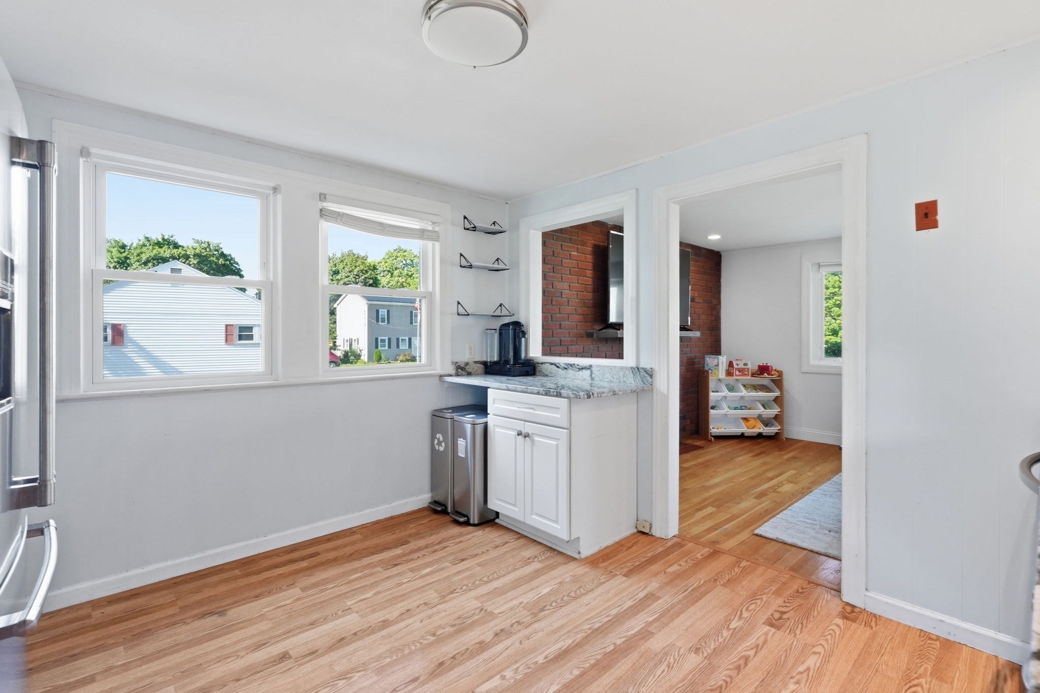 16 Robert Ave, Woburn, MA 01801 - Image 12