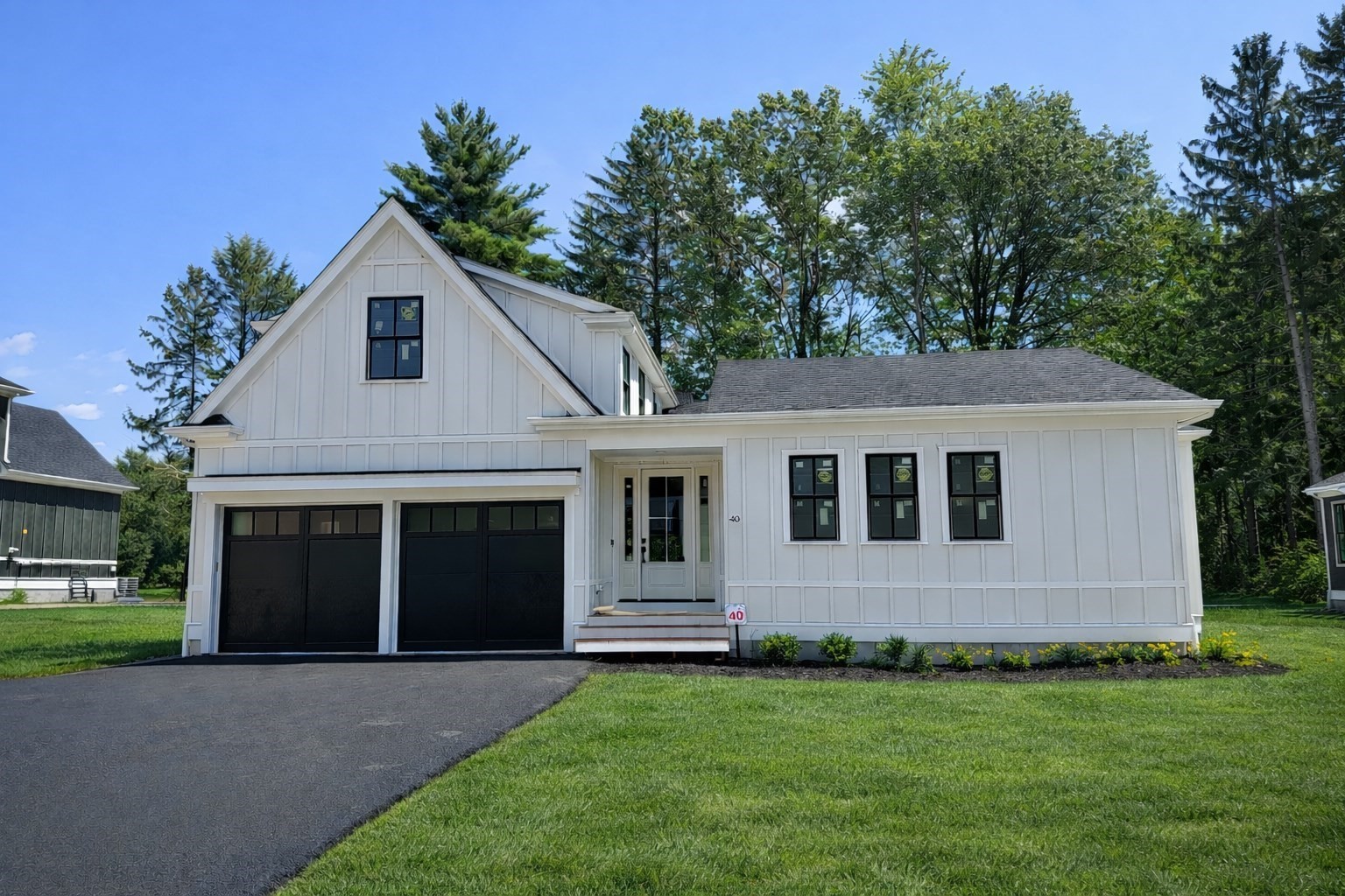 64 Country Farm Road, Framingham, MA 01701
