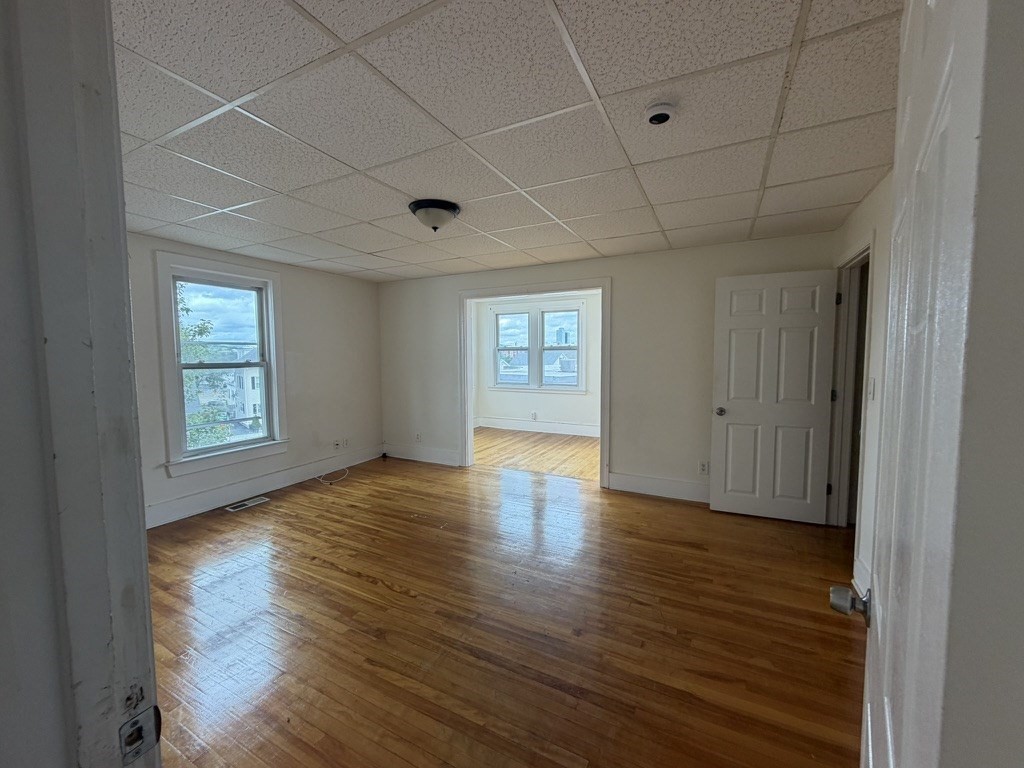 6 Dorchester St, Worcester, MA 01610 - Image 4