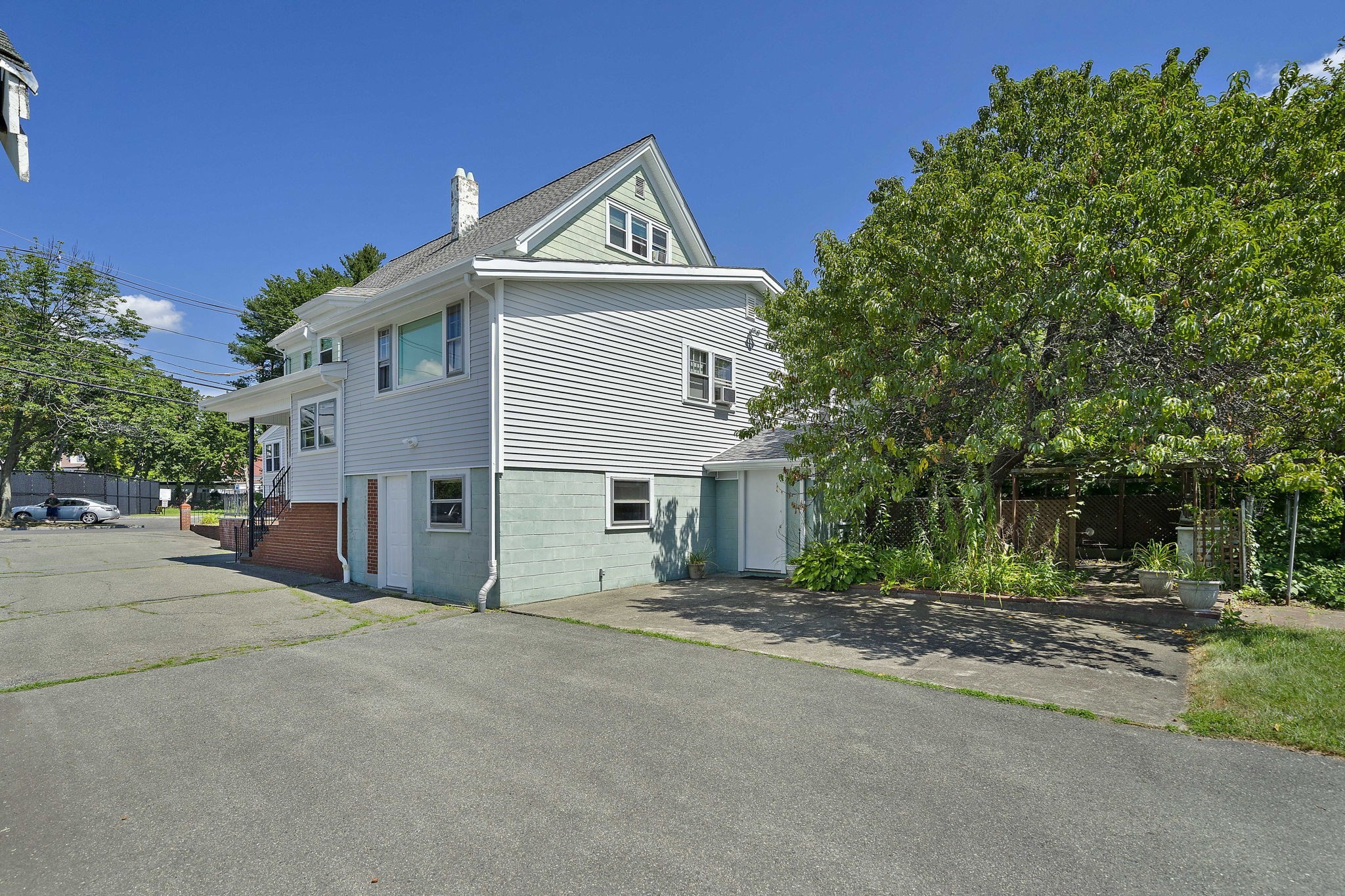 19 Bartlett, Avon, MA 02322 - Image 17