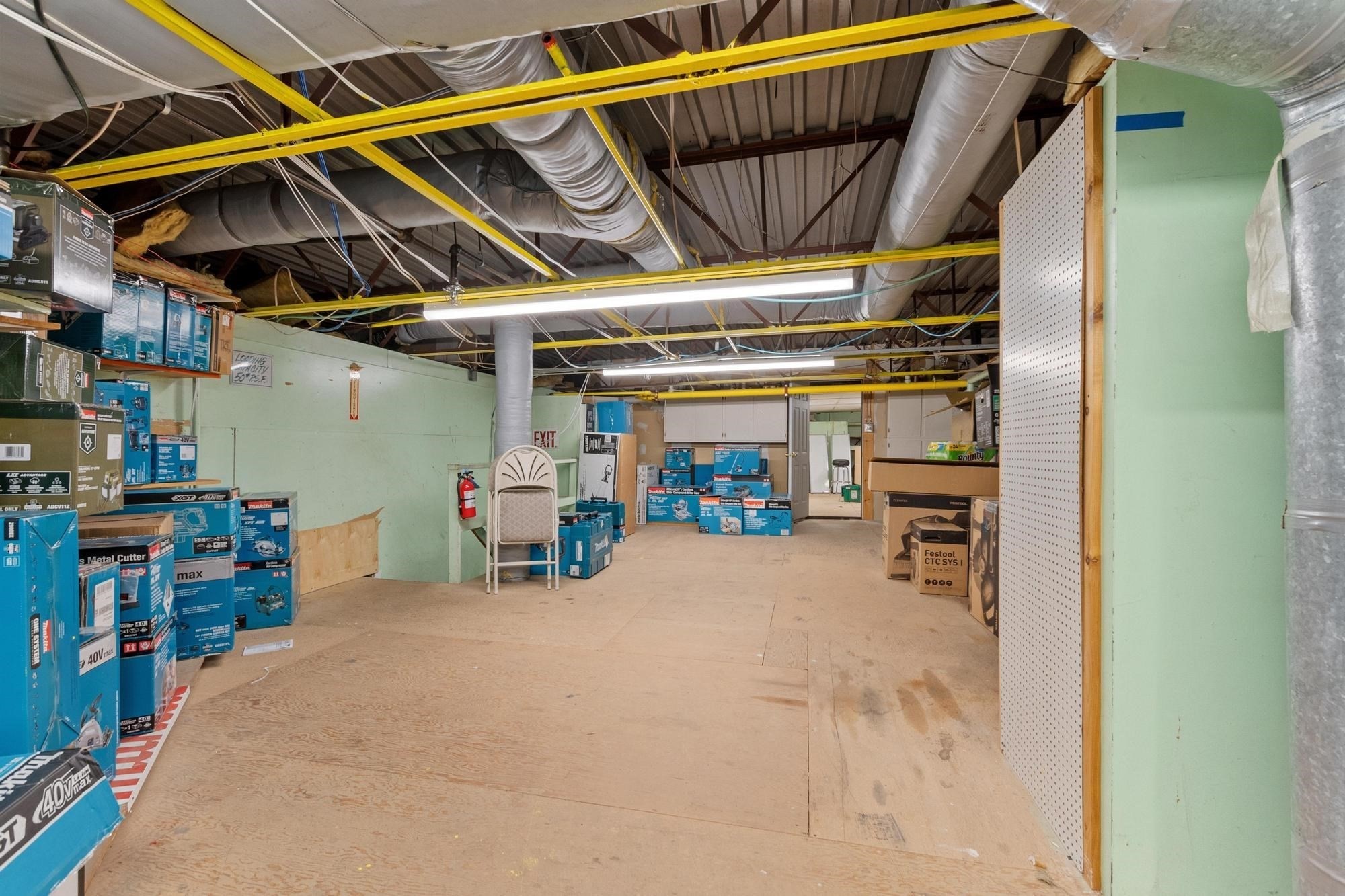765 North Main Street, Leominster, MA 01453 - Image 20