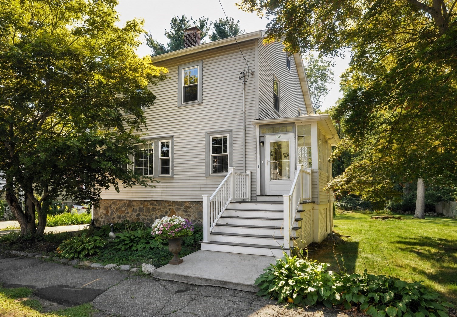 66 Ferncroft Rd, Milton, MA 02186
