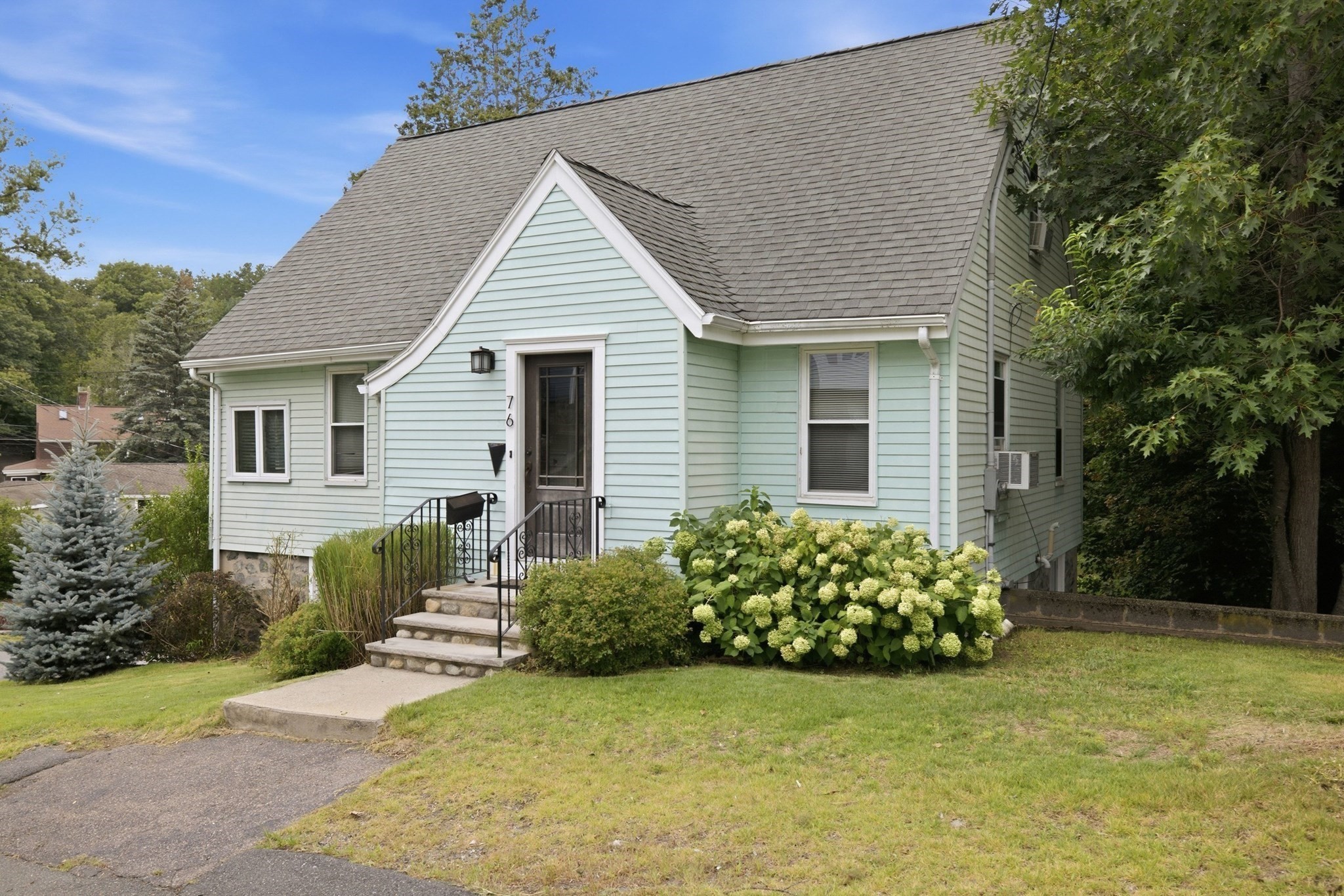 76 Woodland Rd, Malden, MA 02148