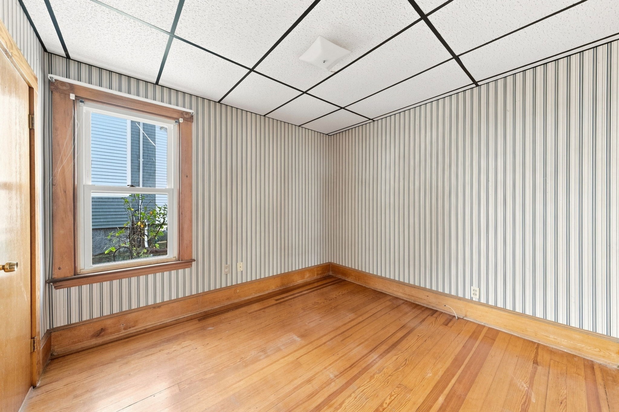 99 Hazard St, New Bedford, MA 02740 - Image 28