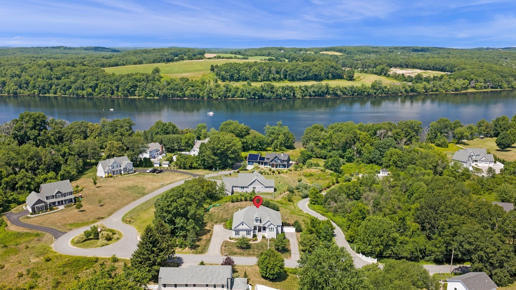 7 Sullivan'S Court, West Newbury, MA 01985
