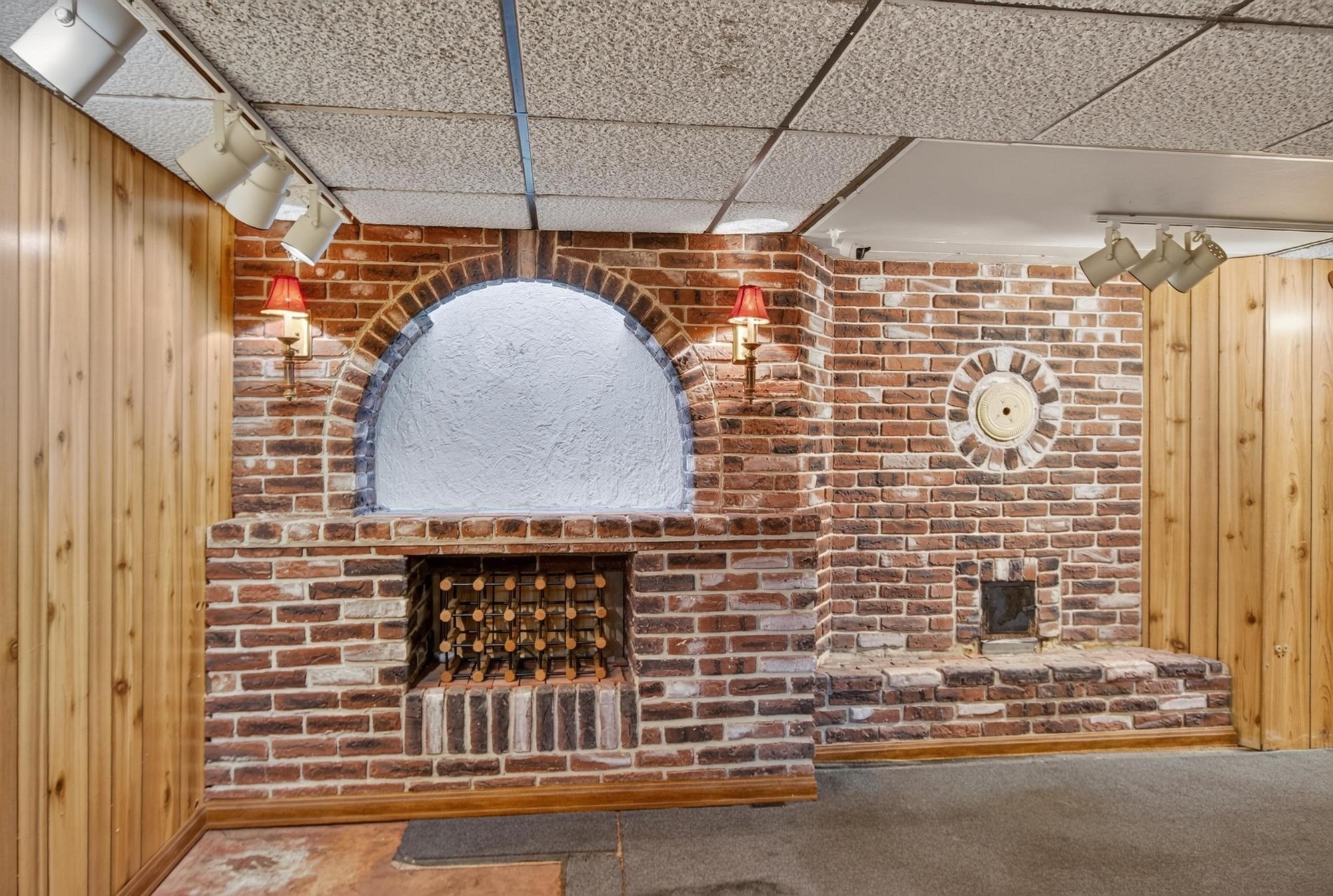 17 Chapel Street, Gardner, MA 01440 - Image 31