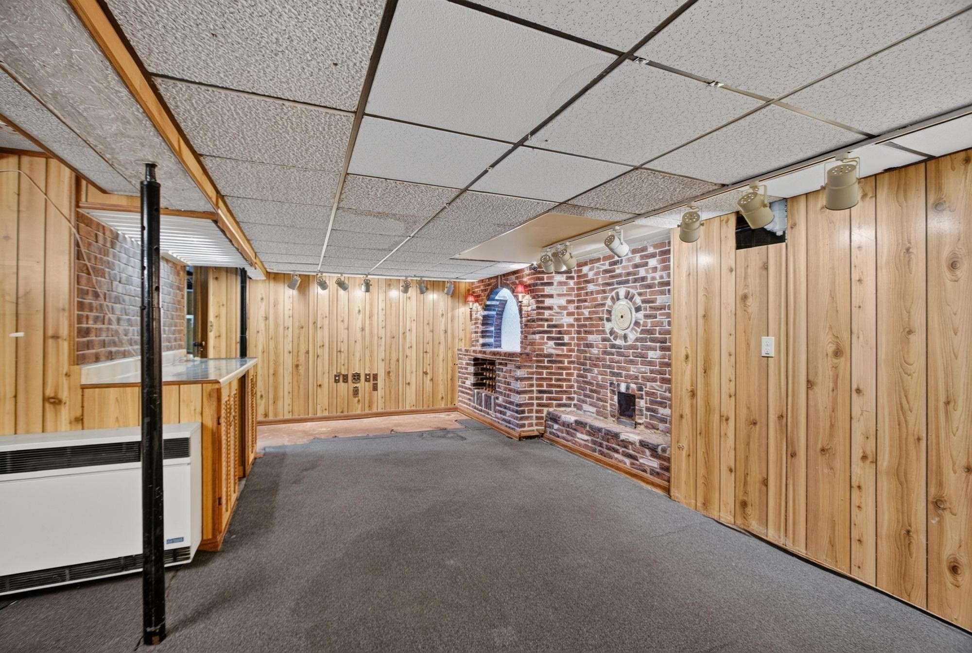 17 Chapel Street, Gardner, MA 01440 - Image 33