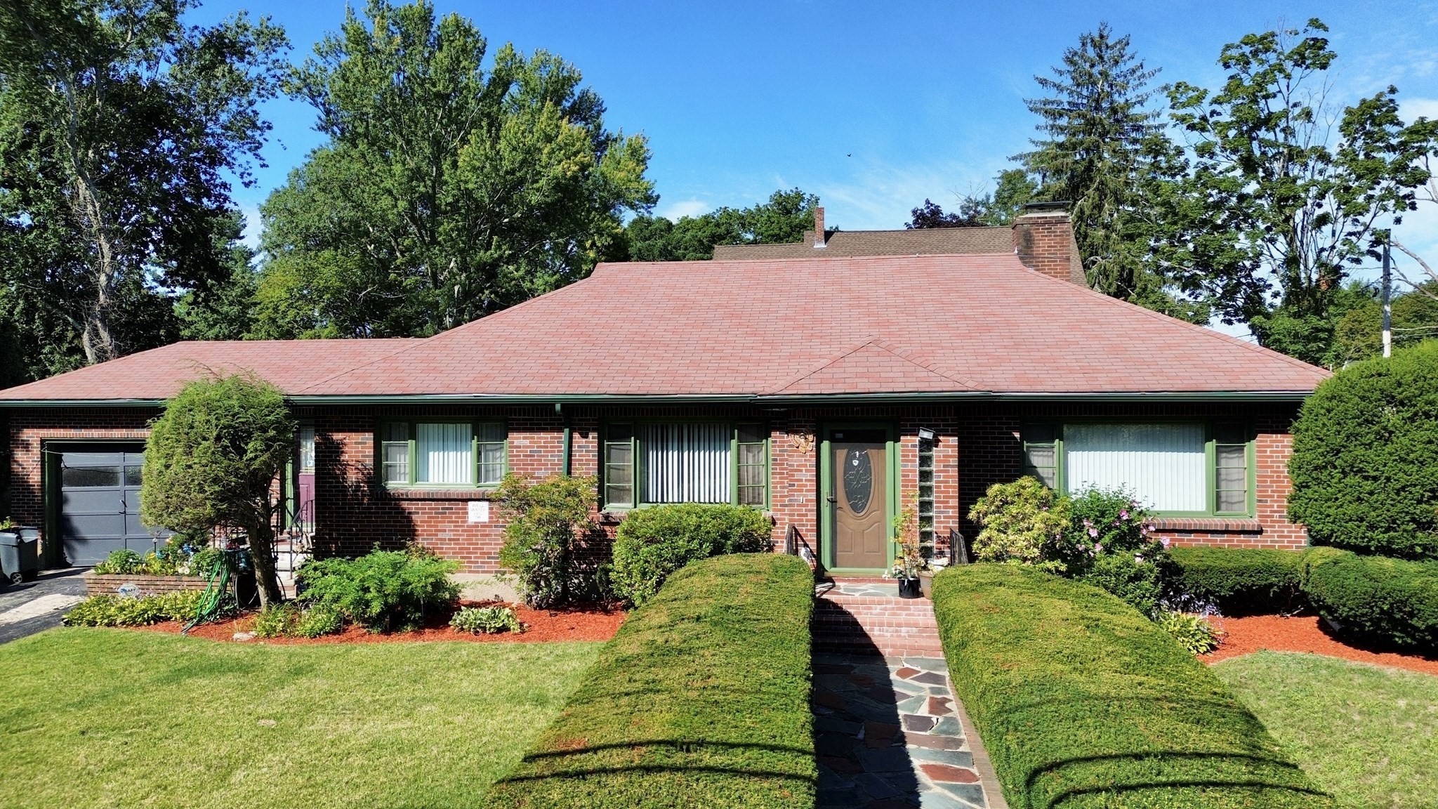 228 Sawtell Ave, Brockton, MA 02302