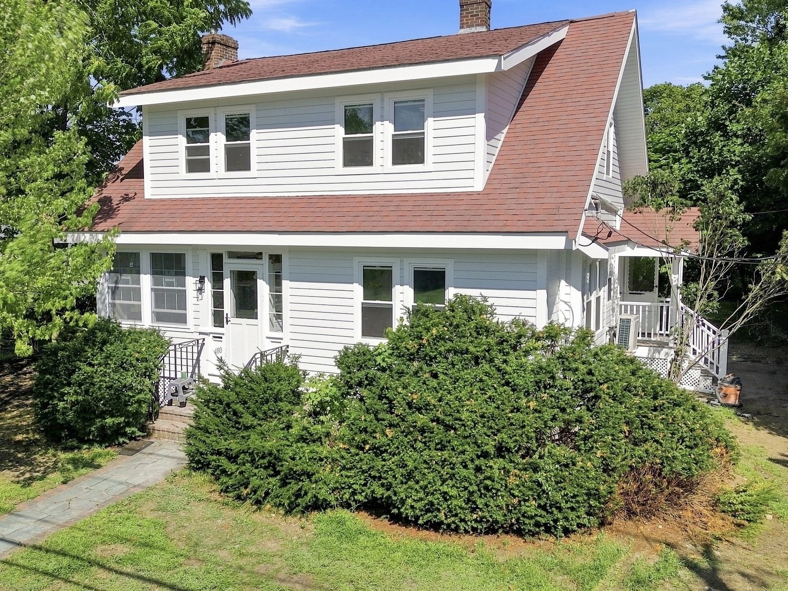480 Summer St, Brockton, MA 02302