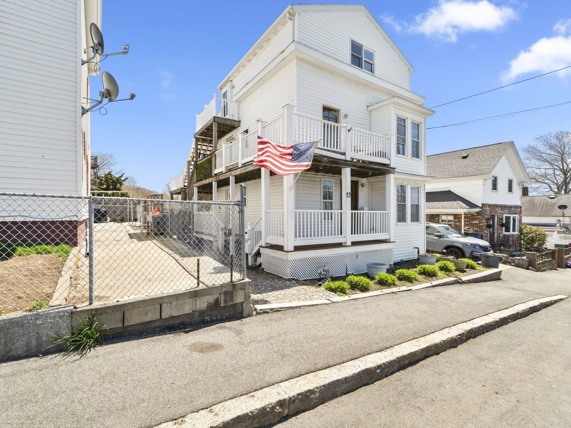 17 Millett St Unit 3, Gloucester, MA 01930