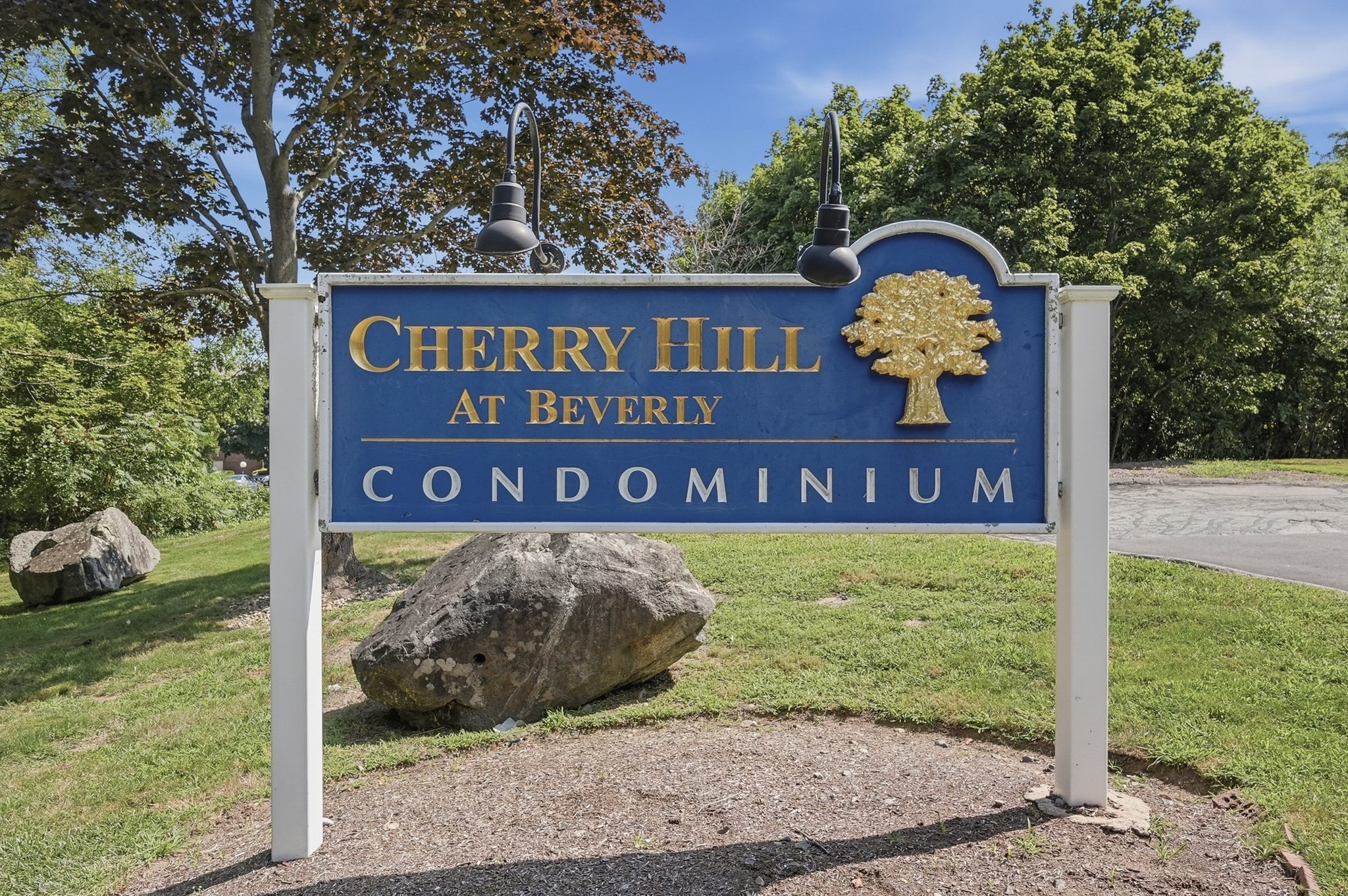 2 Duck Pond Road Unit 126, Beverly, MA 01915