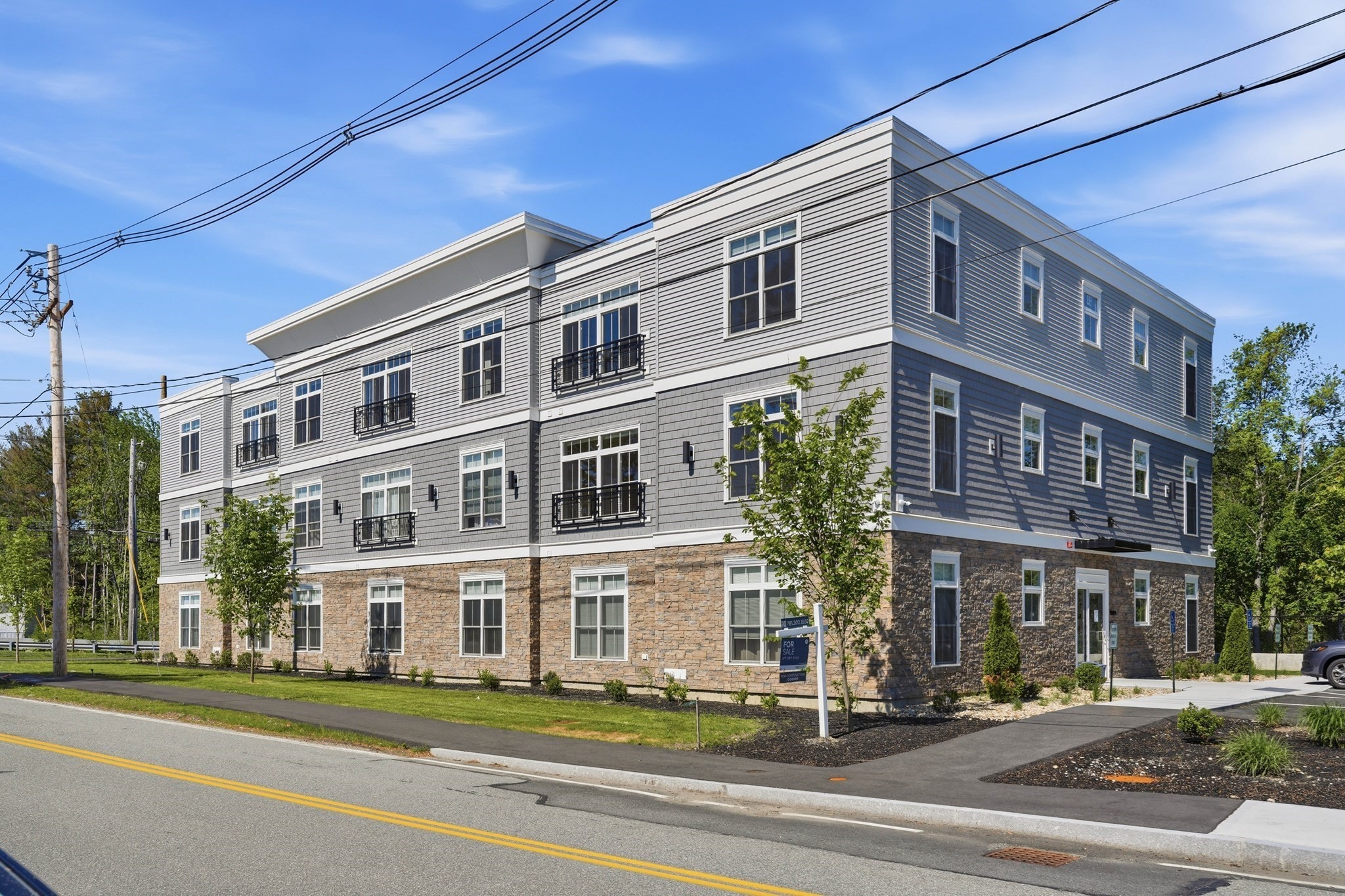 7 Cross St Unit 202, Wilmington, MA 01887