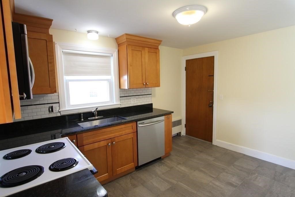 6 Bates Rd E, Watertown, MA 02472 - Image 3