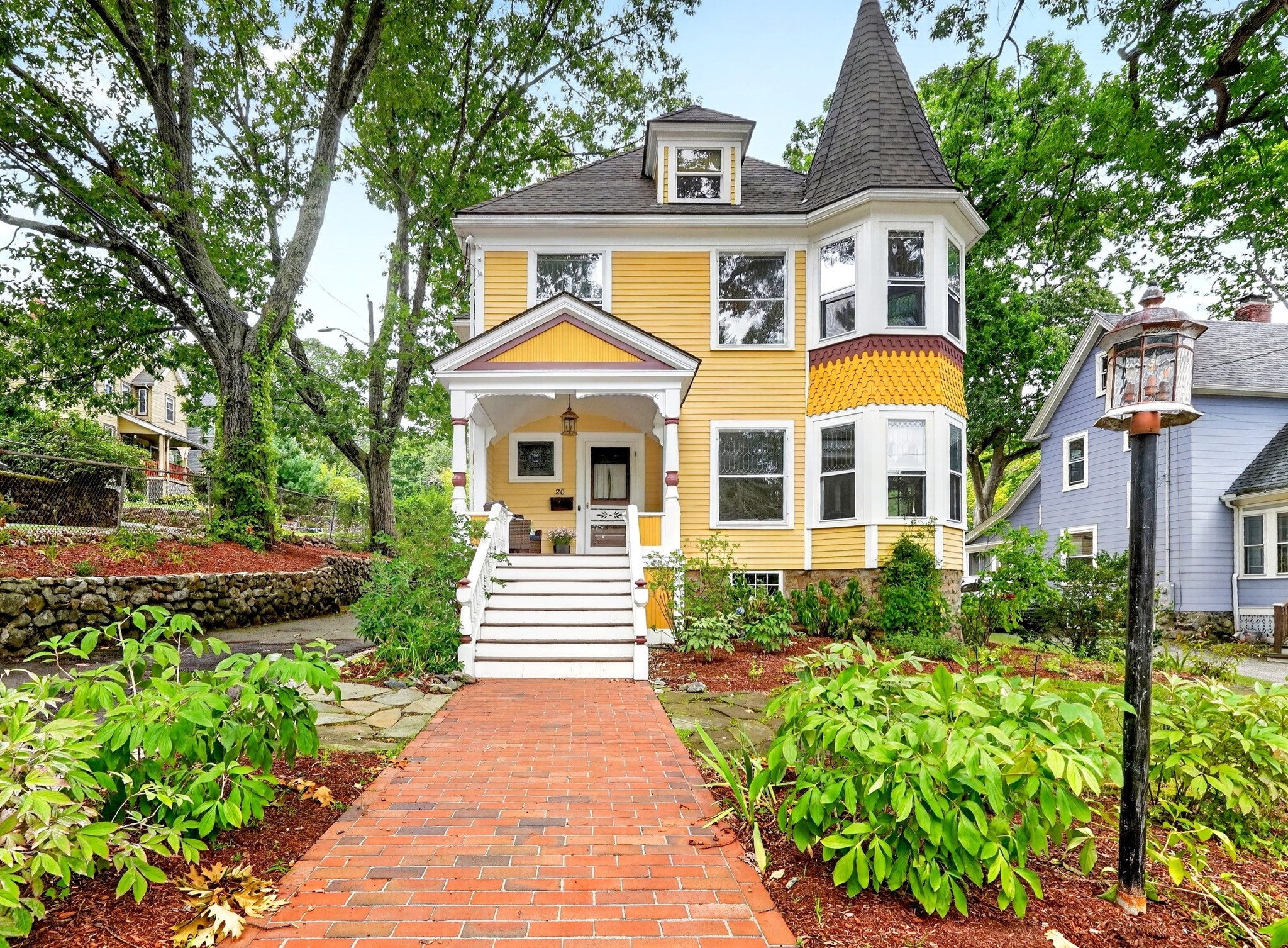 20 Botolph St, Melrose, MA 02176