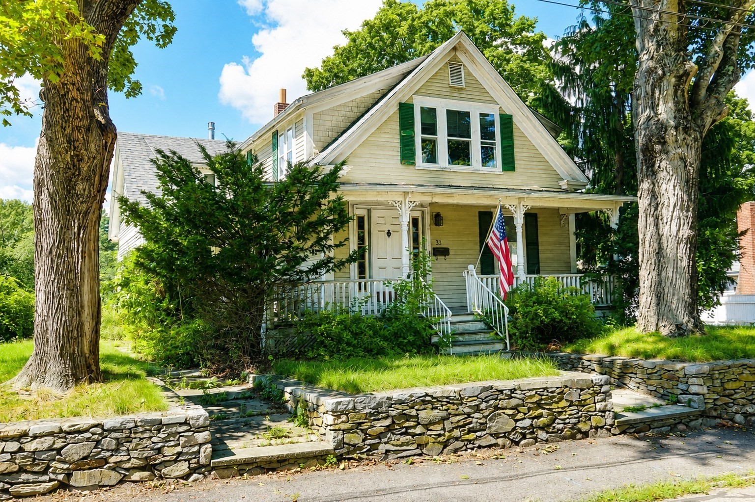 33 Warren Street, Taunton, MA 02780