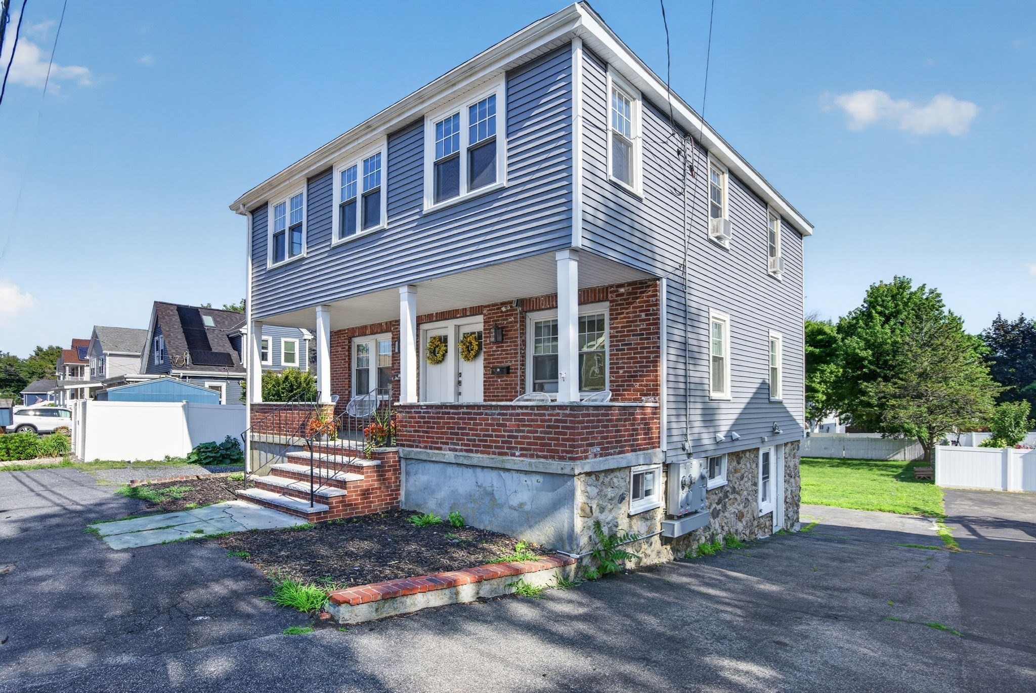 40 Swan St, Malden, MA 02148
