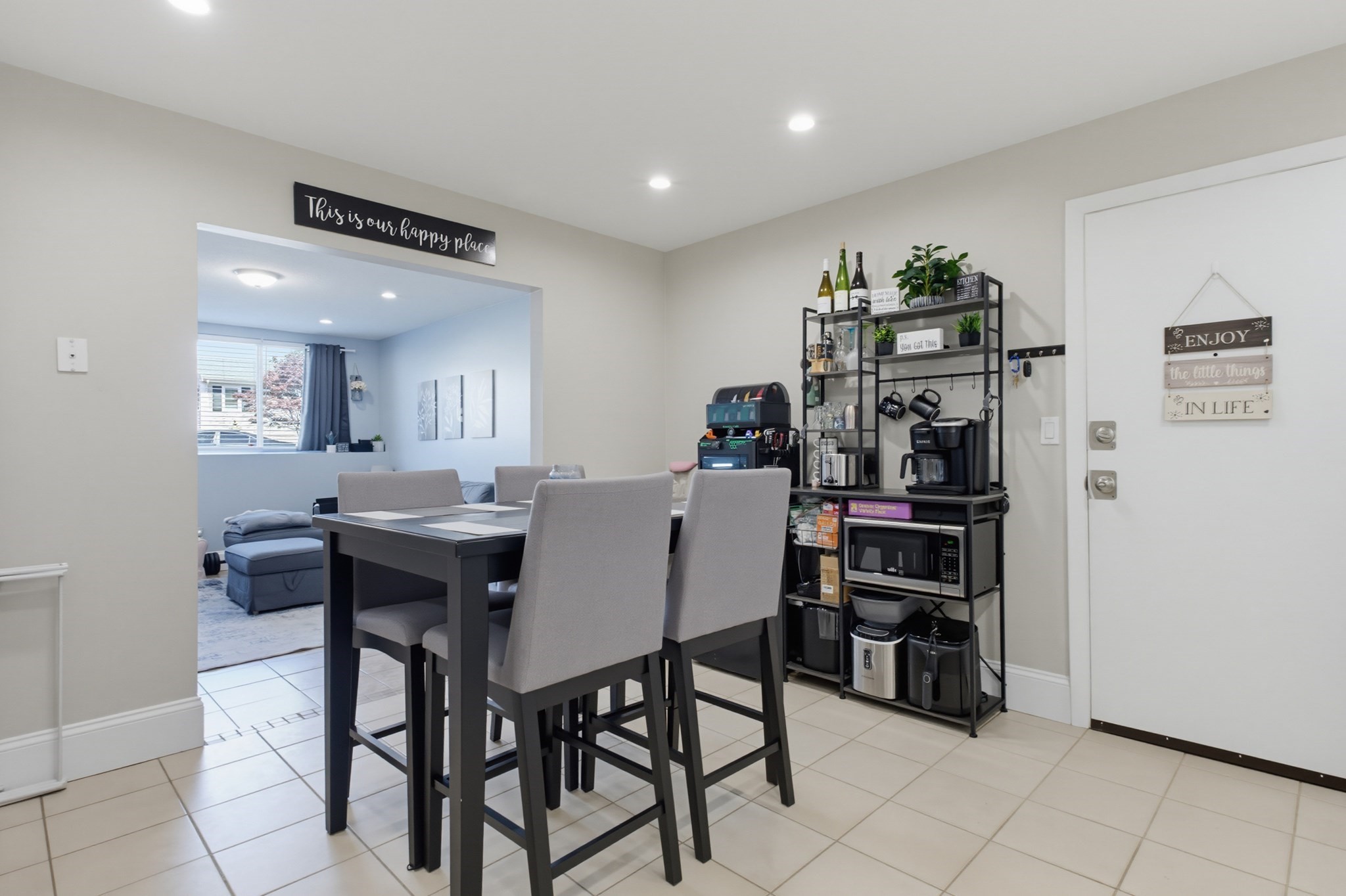 239 Glasgow St Unit 1, Fall River, MA 02721 - Image 4