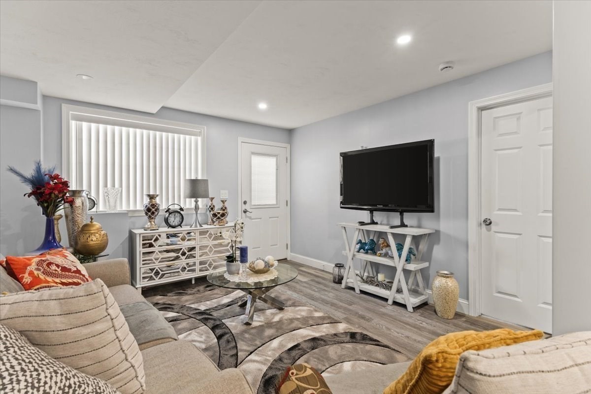 87 Kilmer Ave, Taunton, MA 02780 - Image 32