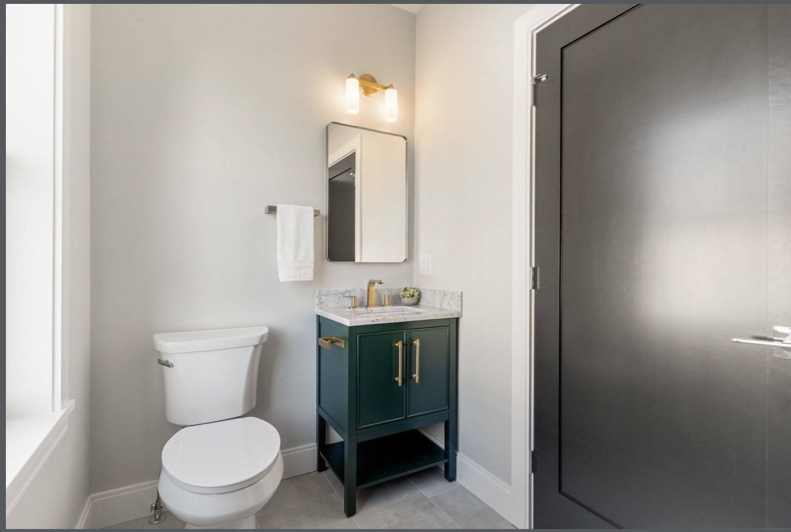 20 Lawrence St Unit 2, Wakefield, MA 01880 - Image 12