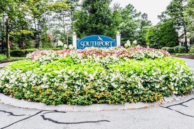 15 Classic Cir Unit 15, Mashpee, MA 02649