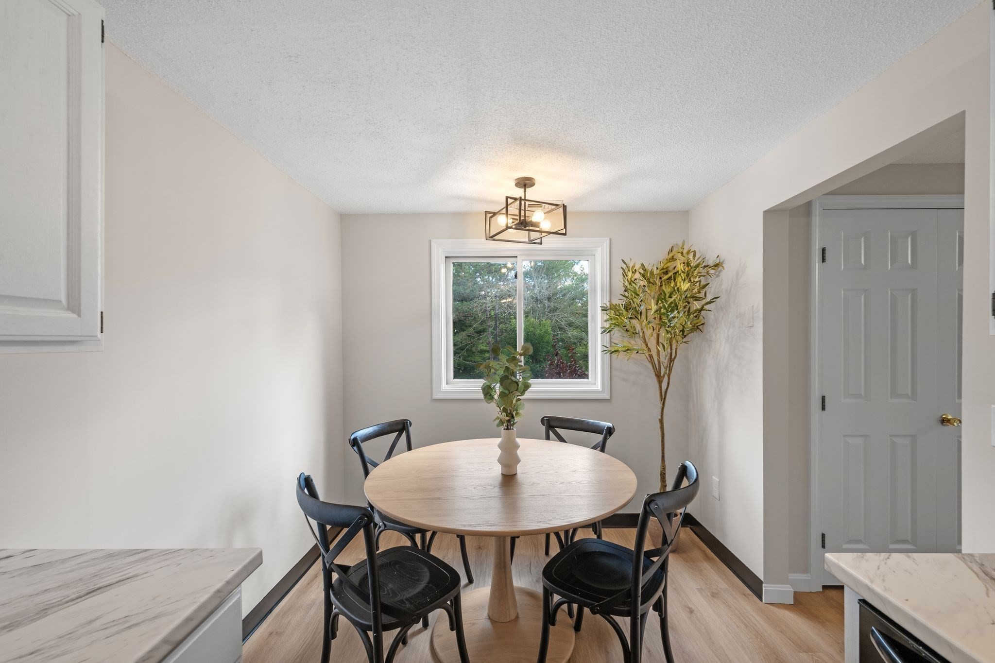 12 Ledgewood Way Unit 16, Peabody, MA 01960 - Image 11