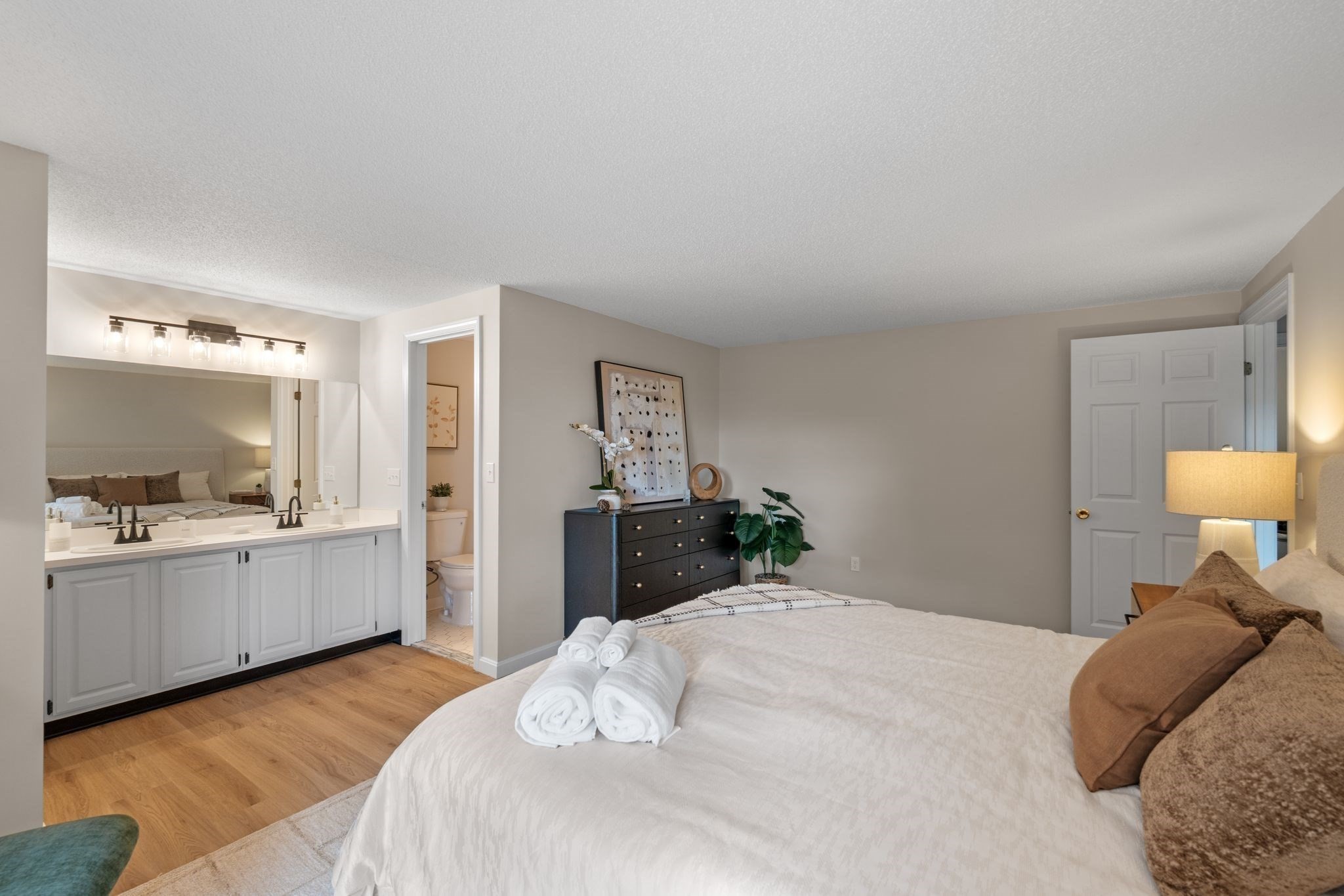 12 Ledgewood Way Unit 16, Peabody, MA 01960 - Image 13