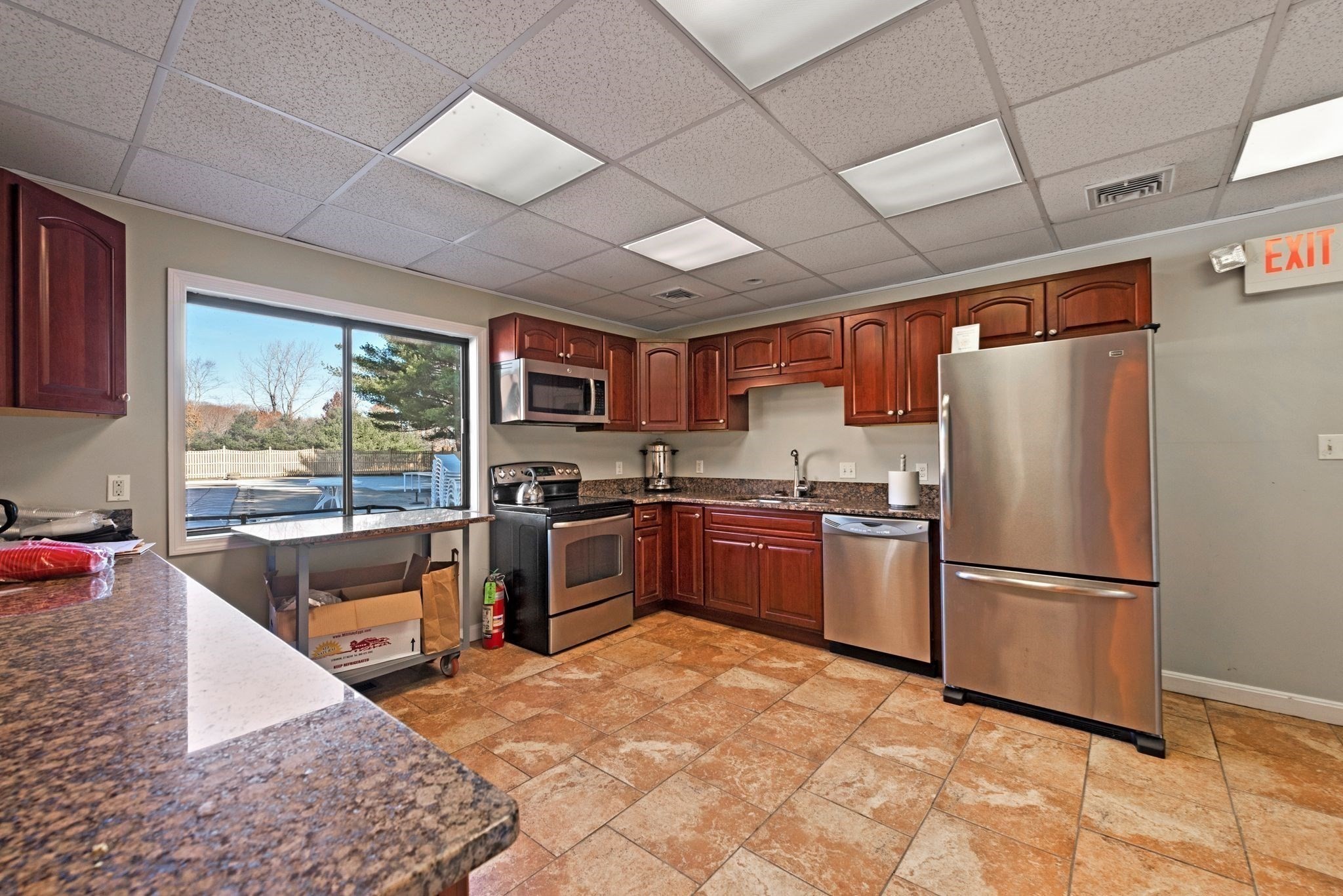 12 Ledgewood Way Unit 16, Peabody, MA 01960 - Image 30