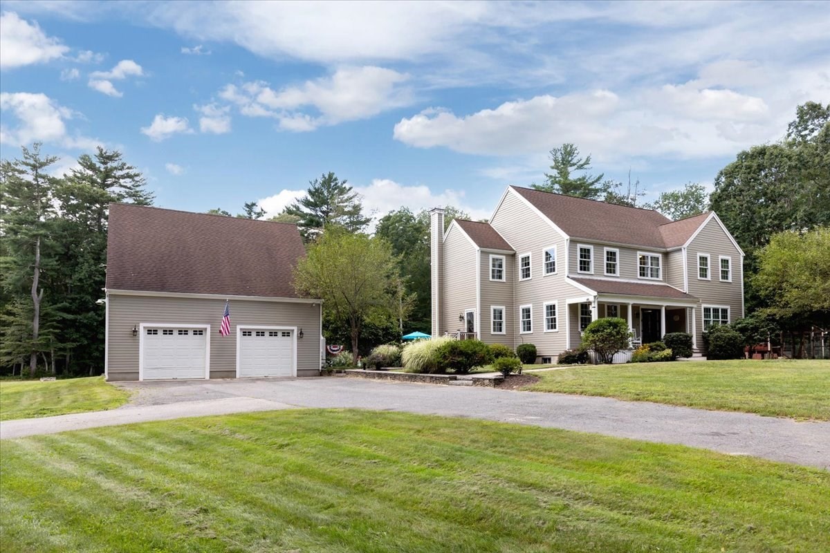 496 Thompson, Halifax, MA 02338