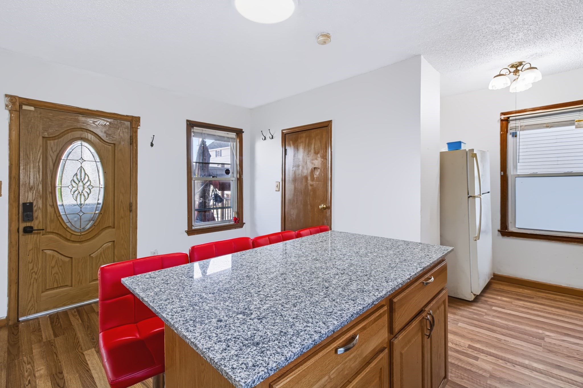 112 Quebec St, Lowell, MA 01852 - Image 12