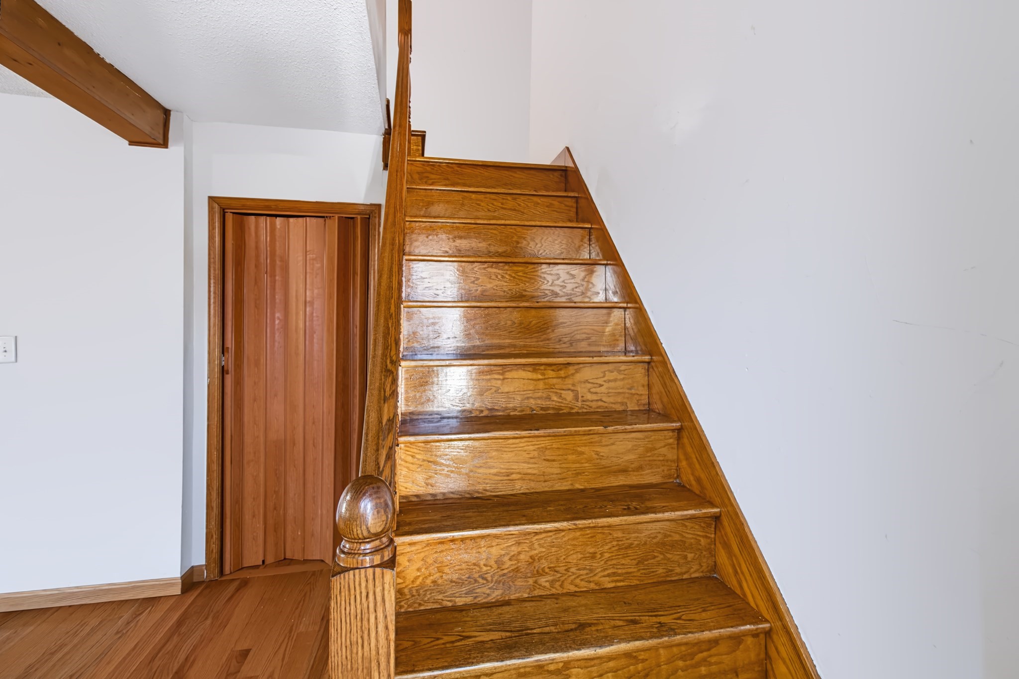112 Quebec St, Lowell, MA 01852 - Image 16