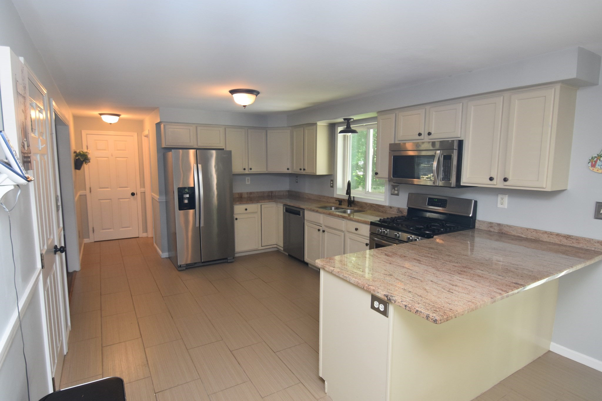 87 Photine Drive, Lowell, MA 01854 - Image 11