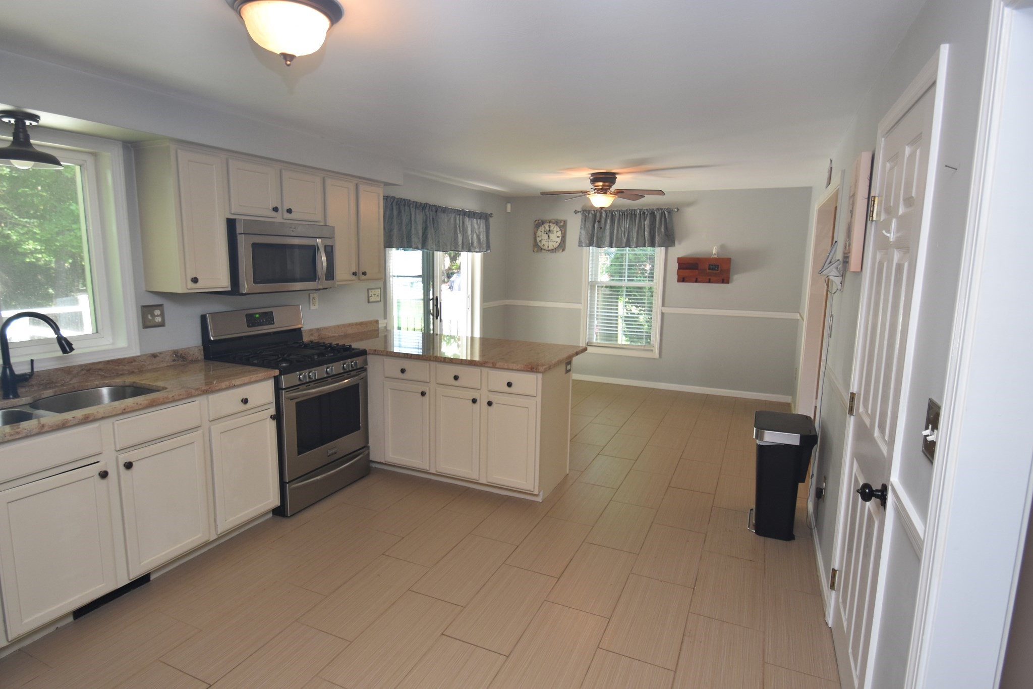 87 Photine Drive, Lowell, MA 01854 - Image 9