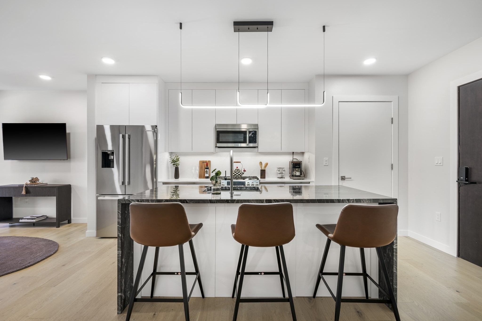 2 Maverick Square Unit #402, Boston - East Boston, MA 02128