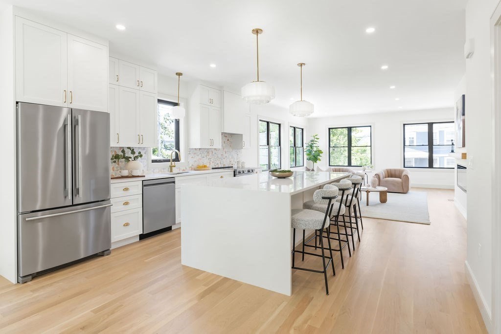 28 Howard St Unit 1, Waltham, MA 02451 - Image 4
