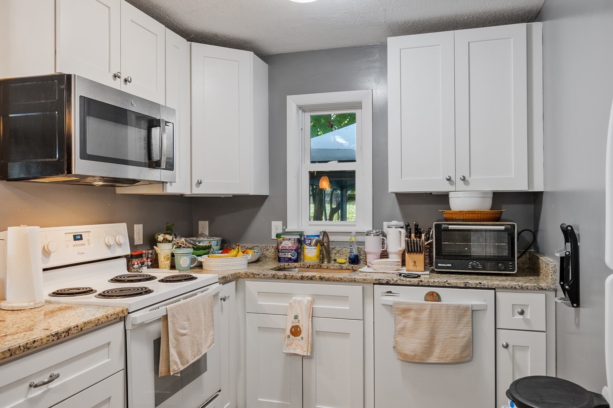 90 East St, Methuen, MA 01844 - Image 29