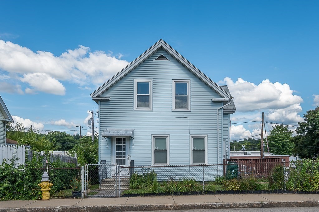 25 Greenwood St., Worcester, MA 01607