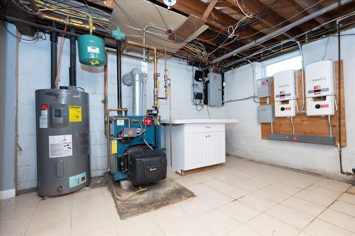 98 Pleasant View St, Methuen, MA 01844 - Image 33