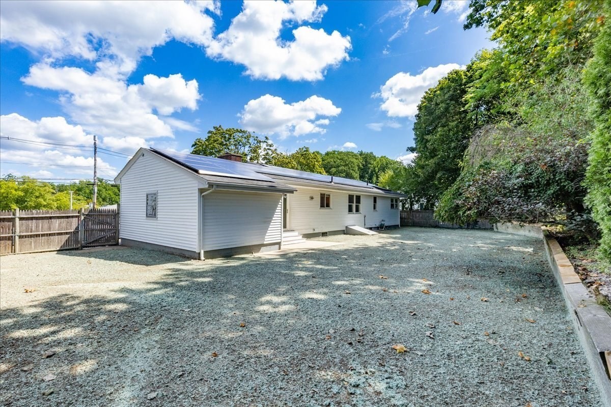 98 Pleasant View St, Methuen, MA 01844 - Image 36