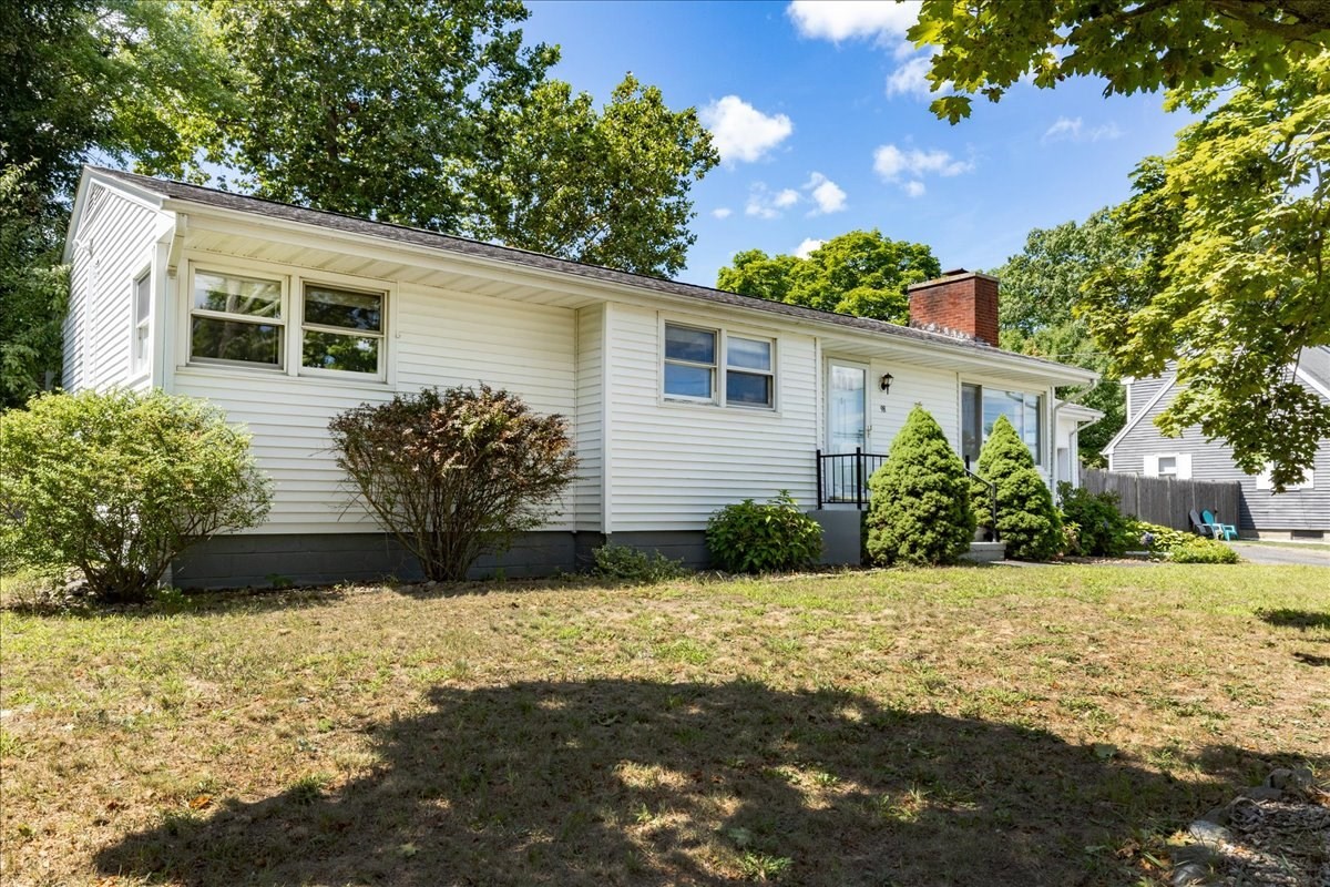 98 Pleasant View St, Methuen, MA 01844 - Image 39