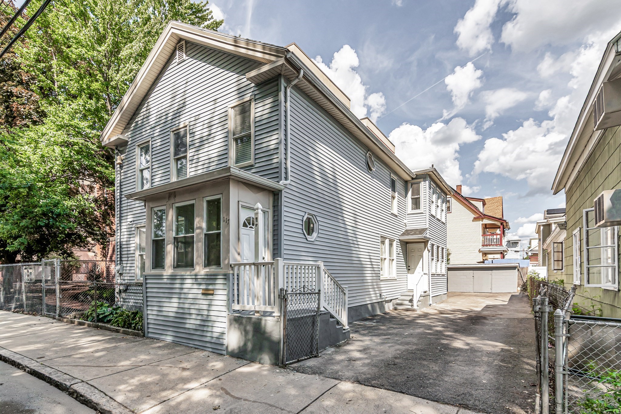 117 Exchange, Lawrence, MA 01841