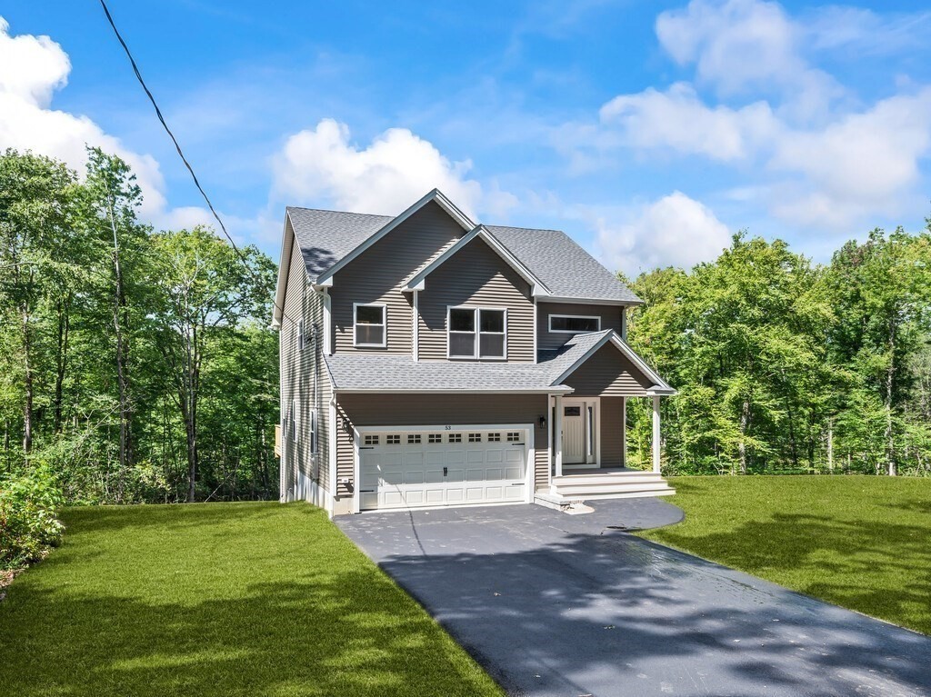 53 Coughlin, Oxford, MA 01540