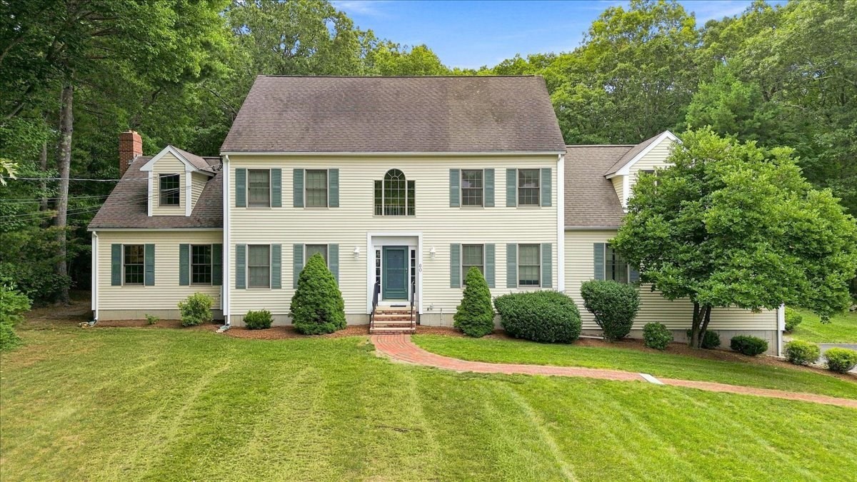 60 Wagon Road, Walpole, MA 02081