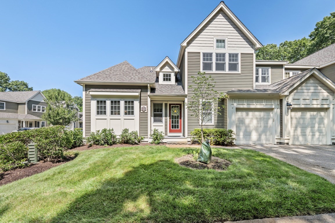 12 McNeil Circle Unit 12, Hopkinton, MA 01748