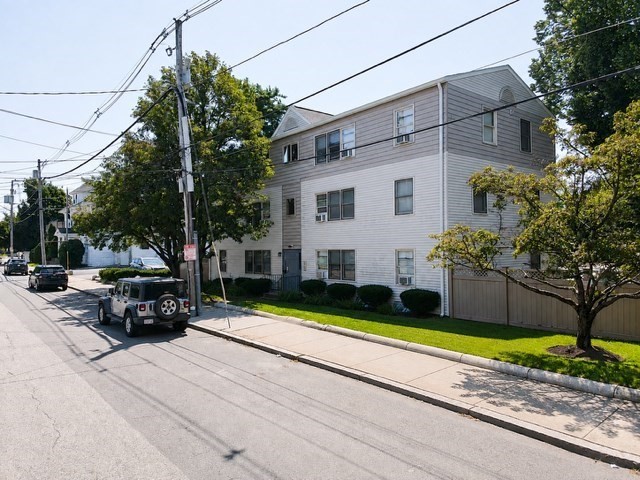 5 Washington St Unit 12, Medford, MA 02155